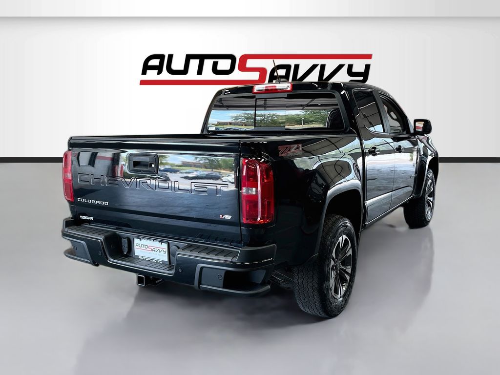 Used 2022 Black Chevrolet Z71 image 7