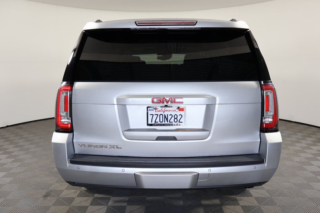 Thumbnail: 2017 GMC Yukon XL - 6