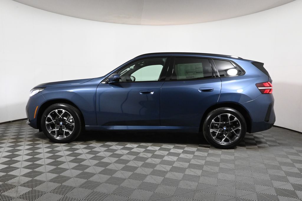 Thumbnail: 2026 BMW X3 - 2