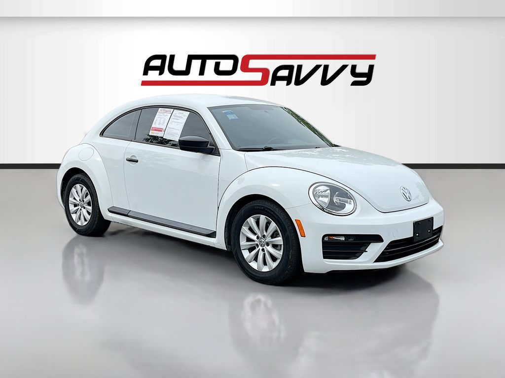 2018 Volkswagen Beetle 2.0T S Auto's photo