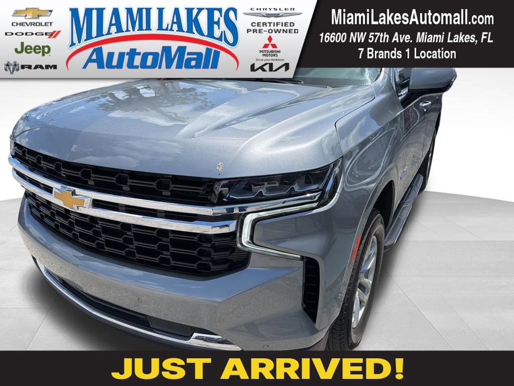 2023 Chevrolet Tahoe 2WD LS's photo