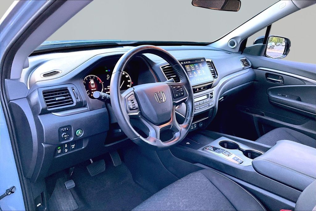 2024 Honda Ridgeline Sport - Photo 12