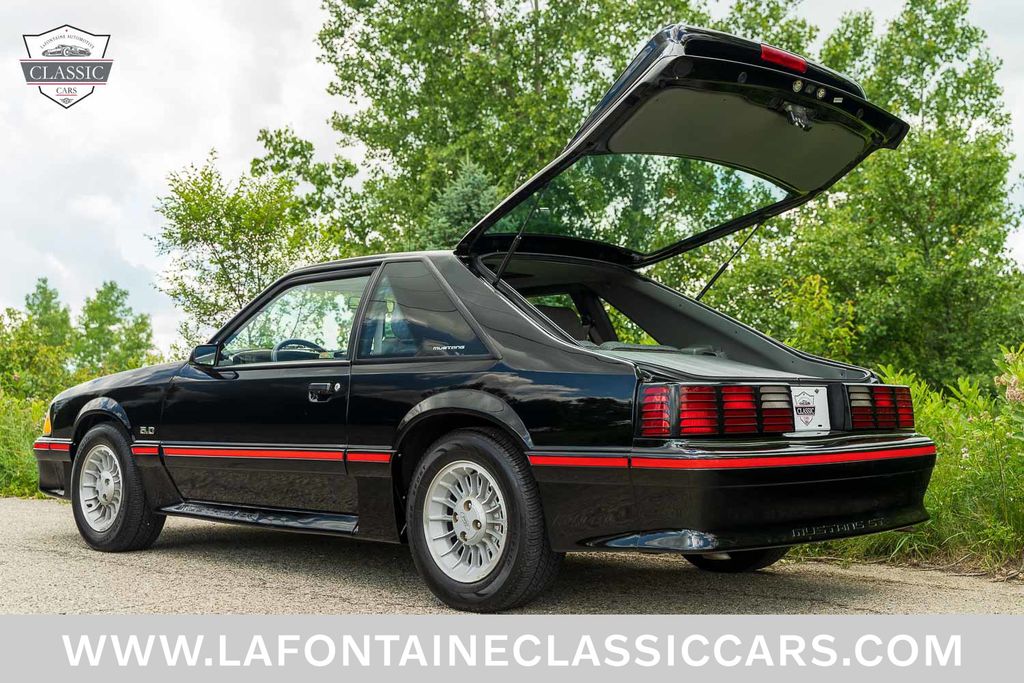 1987 Ford Mustang 63
