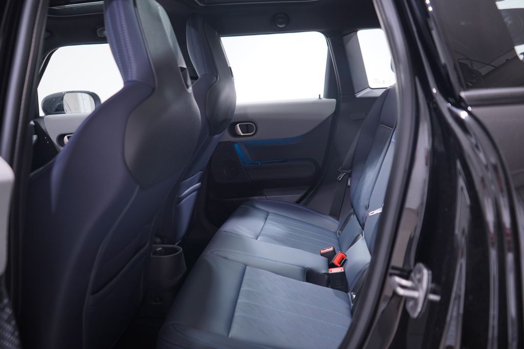 Thumbnail: 2025 MINI Cooper - 9