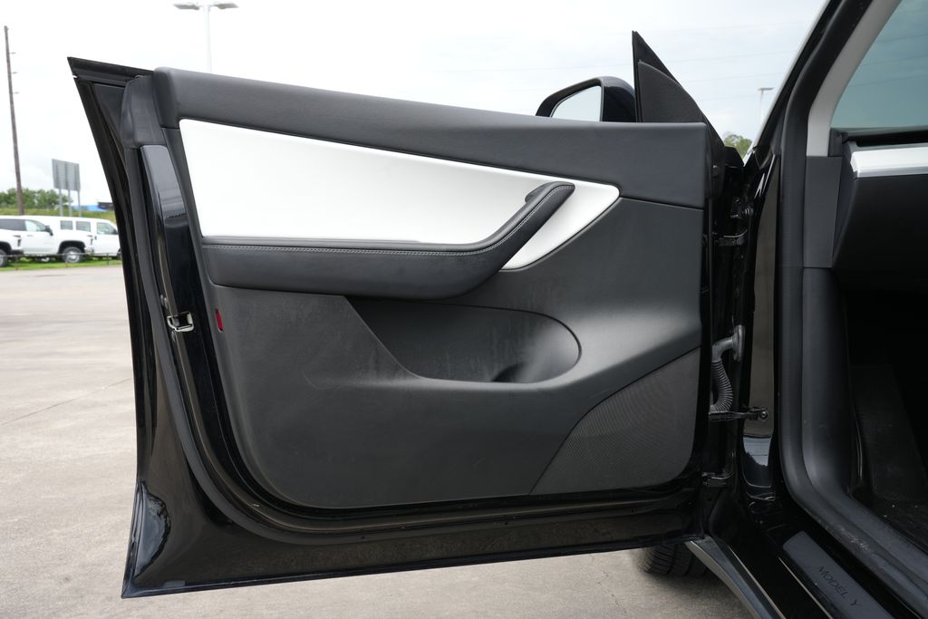 2022 Tesla Model Y Performance  at Emmons Autoplex