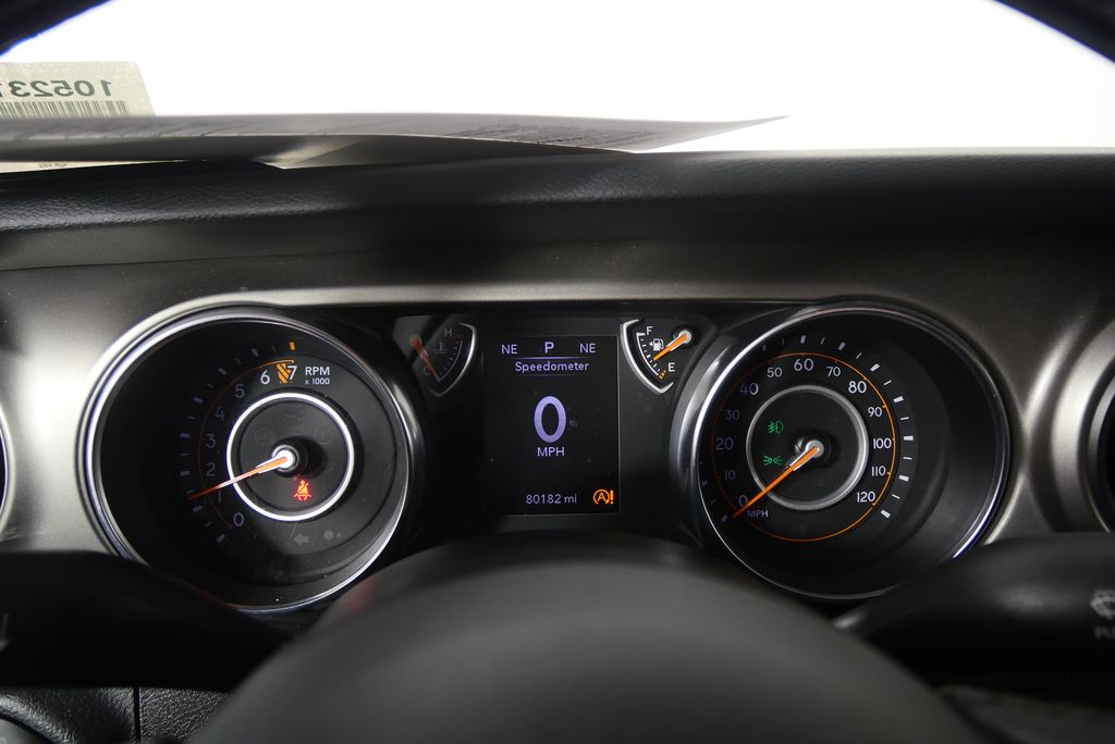 Thumbnail: 2020 Jeep Wrangler - 16