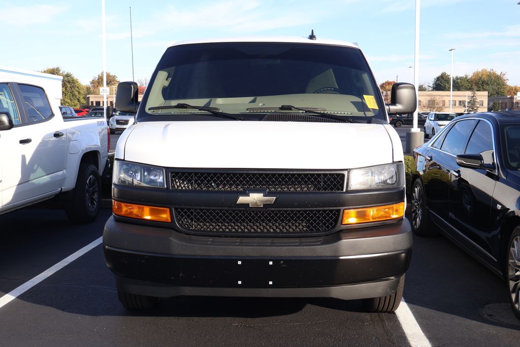 Thumbnail: 2022 Chevrolet Express - 2