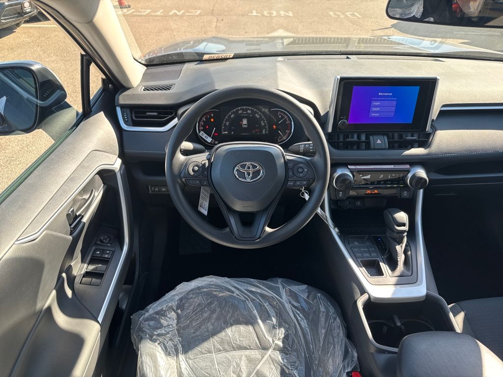 2025 Toyota RAV4 LE photo 11