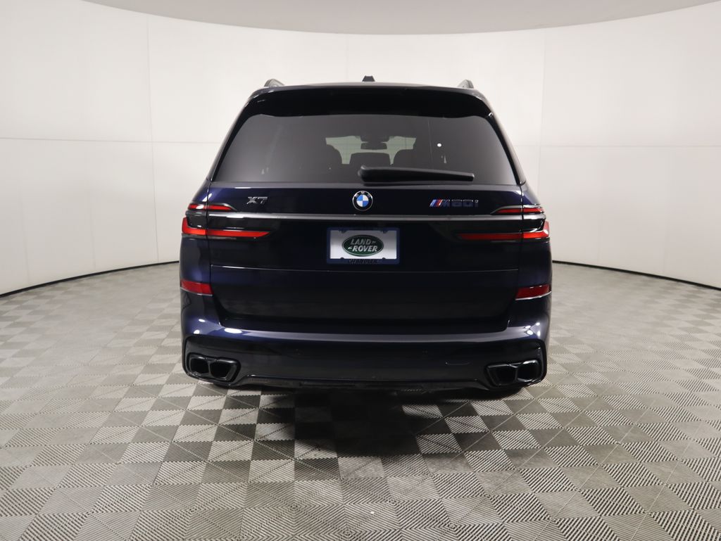 Thumbnail: 2026 BMW X7 - 6