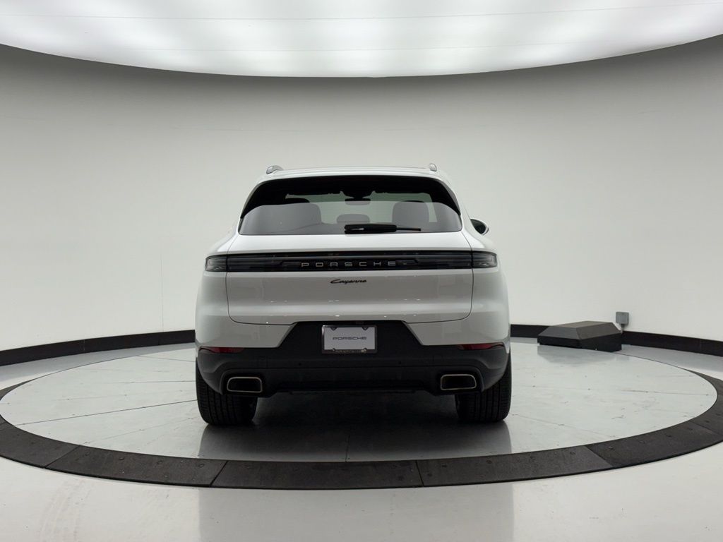 Thumbnail: 2024 Porsche Cayenne - 6