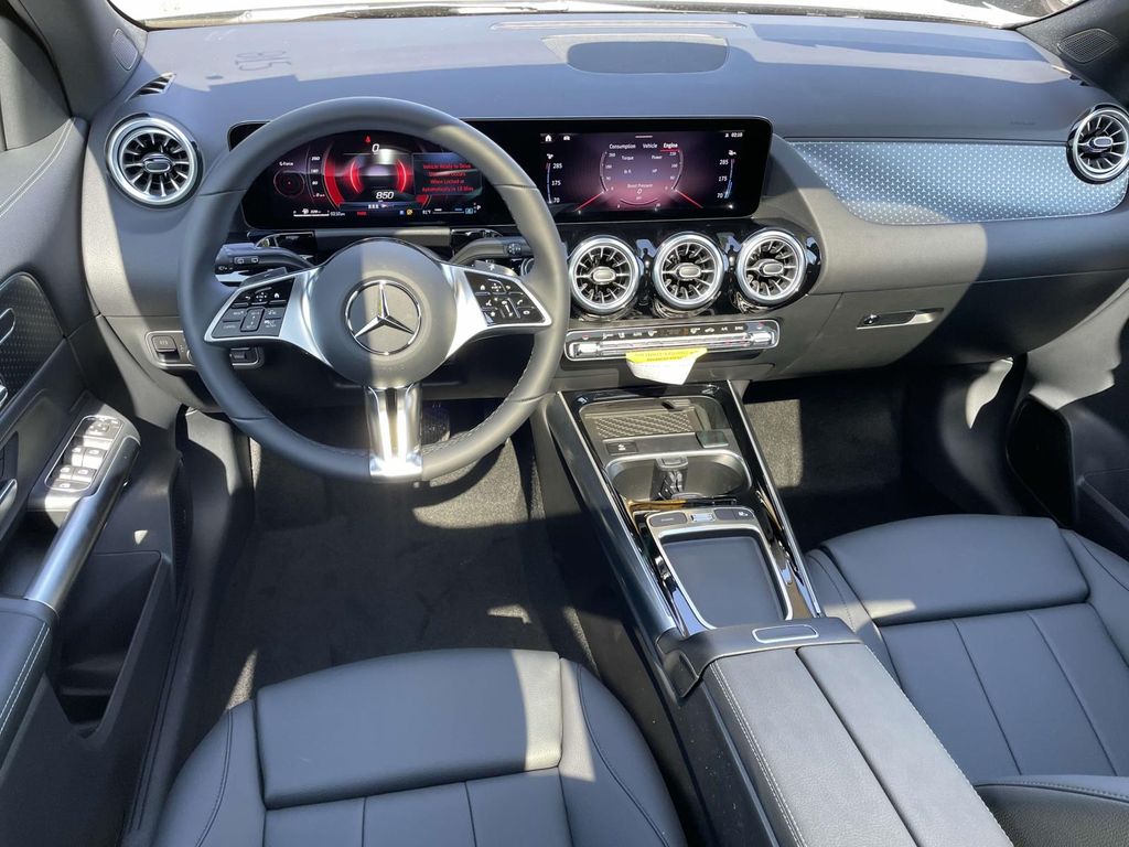 2025 Mercedes-Benz GLA 250 22