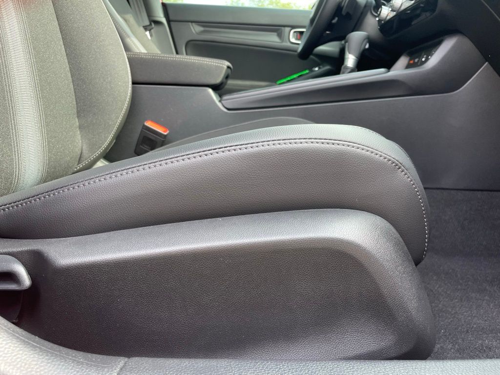 Thumbnail: 2026 Honda Civic - 30