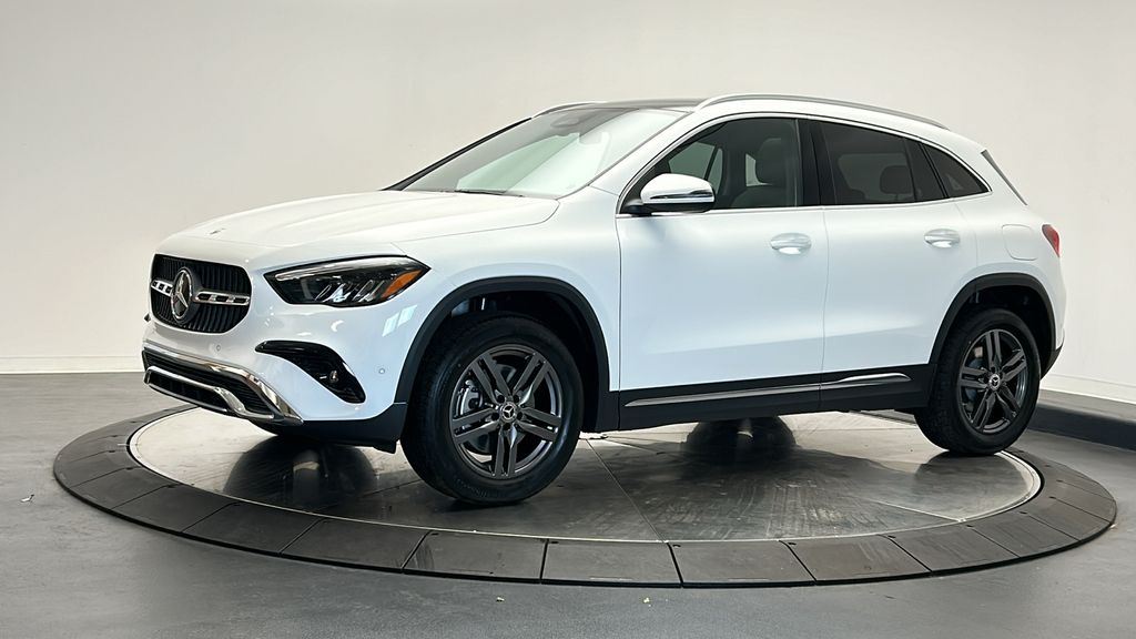 2025 Mercedes-Benz GLA 250 4MATIC 3