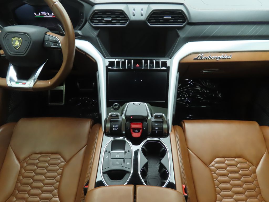 Thumbnail: 2019 Lamborghini Urus - 13