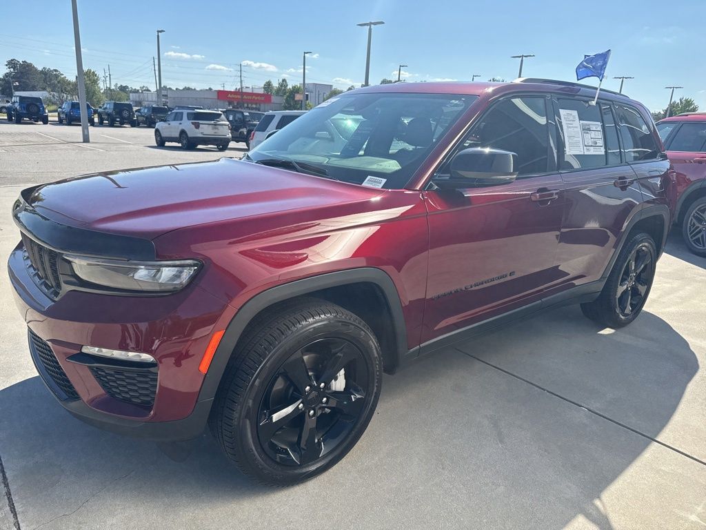 2025 Jeep Grand Cherokee Limited 4x2