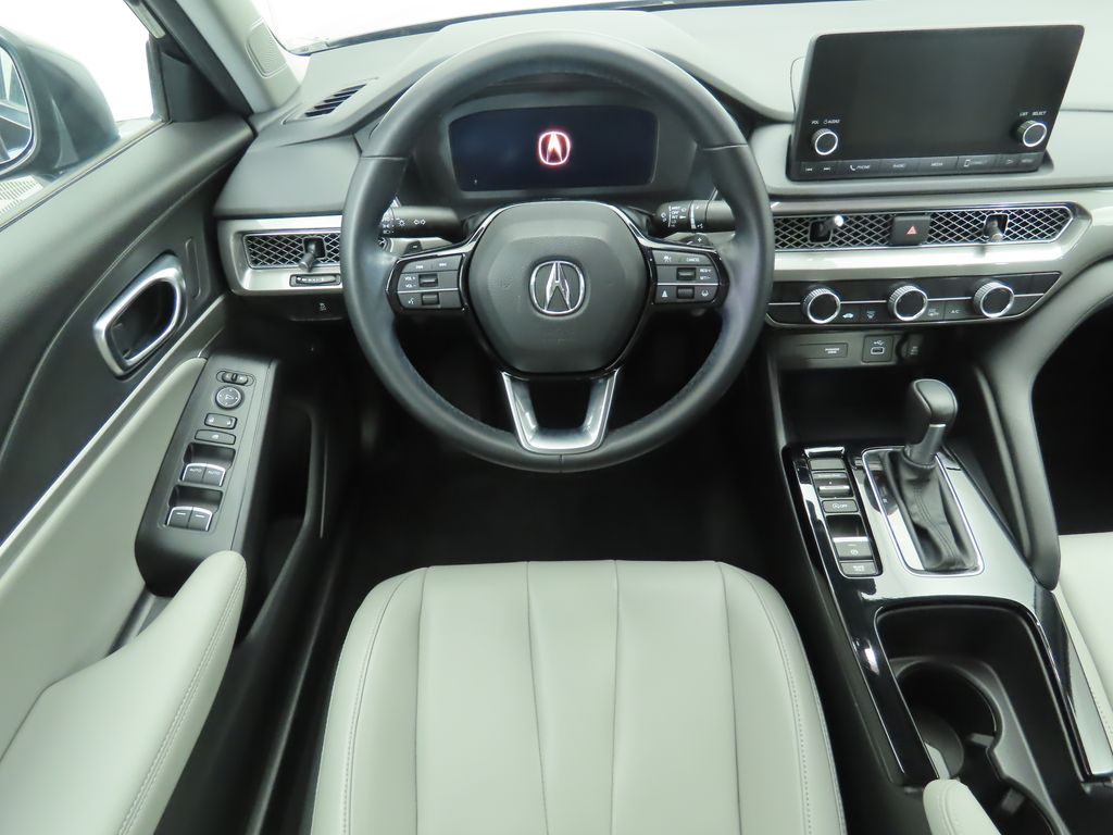 Thumbnail: 2023 Acura Integra - 10