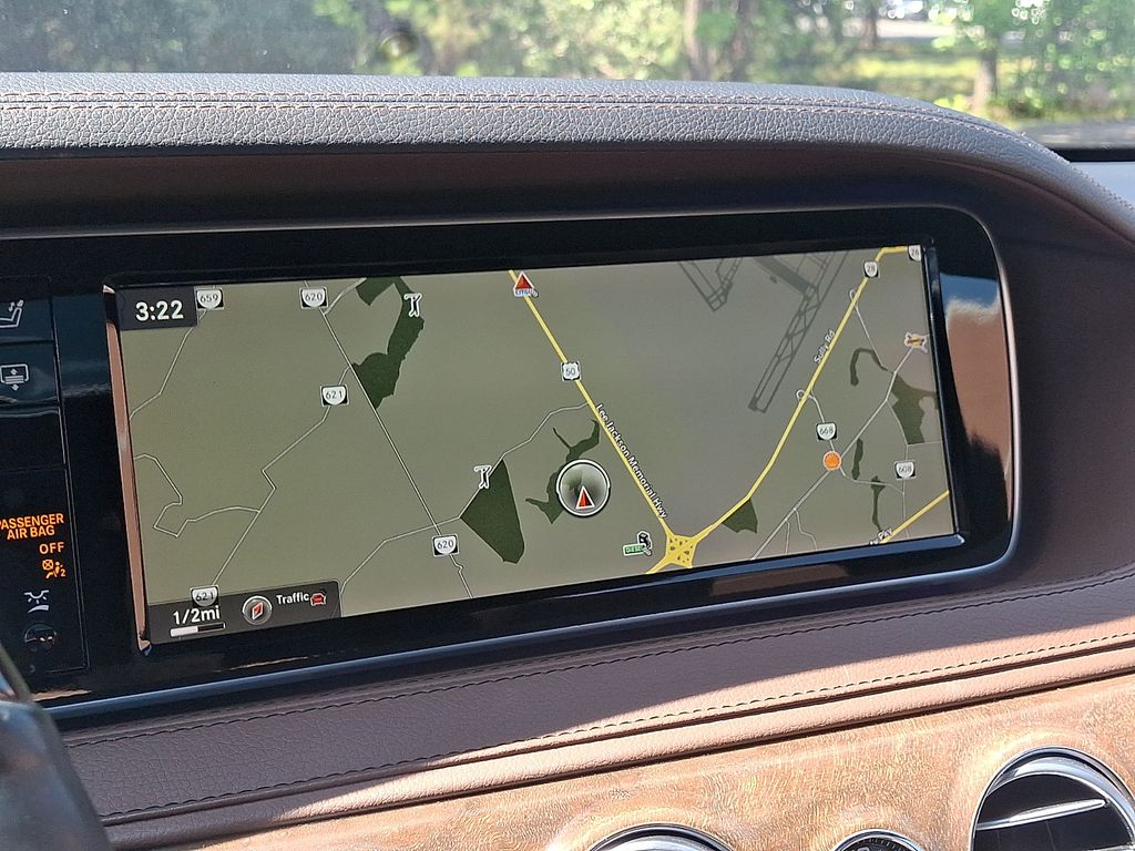 Thumbnail: 2014 Mercedes-Benz S-Class - 17