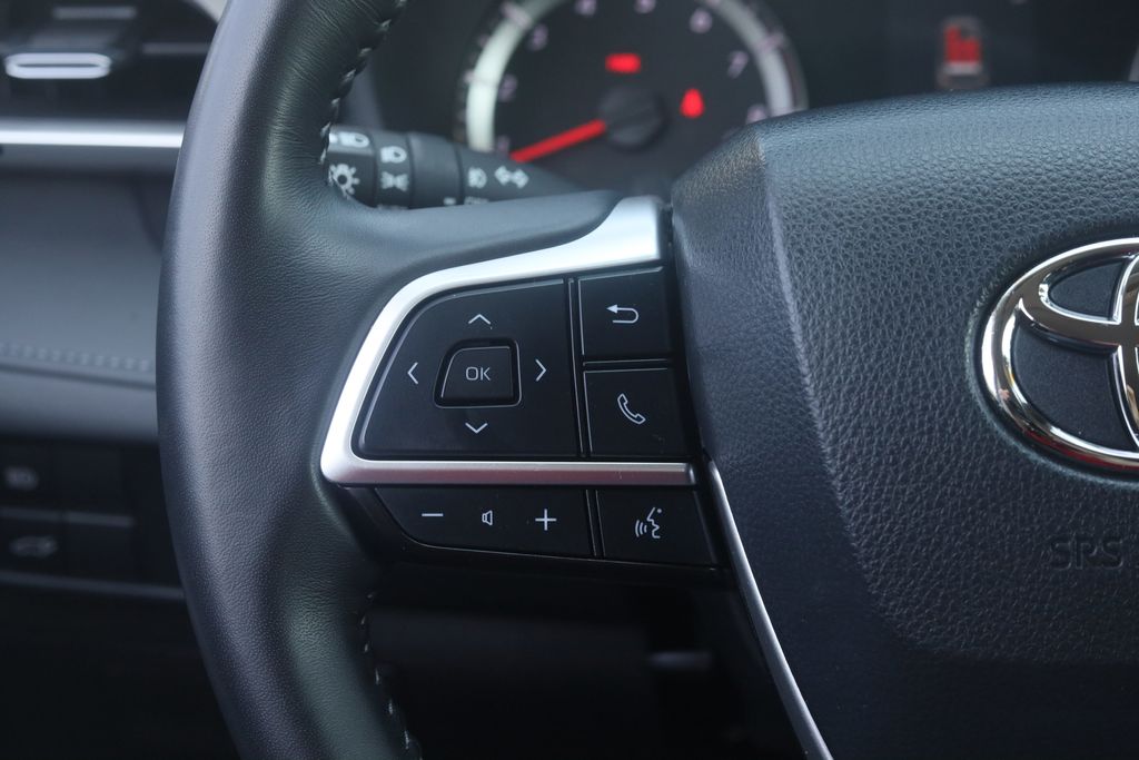 Used 2022 Toyota Highlander SUV