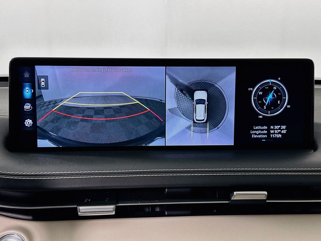 Thumbnail: 2022 Genesis GV70 - 14