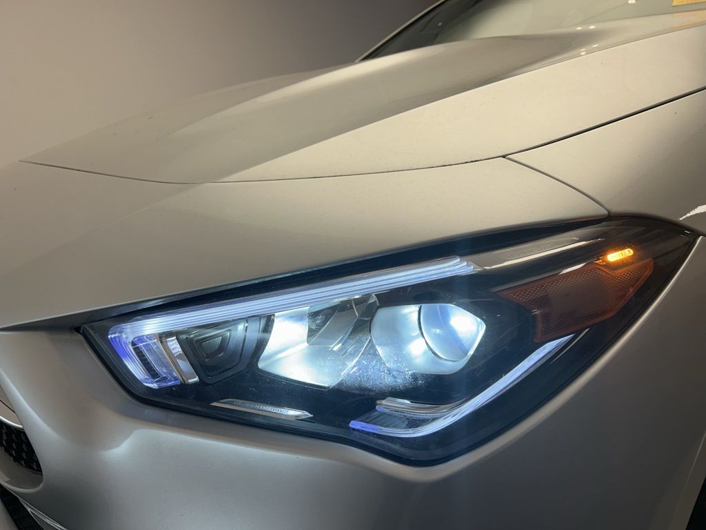 Thumbnail: 2022 Mercedes-Benz CLA - 9