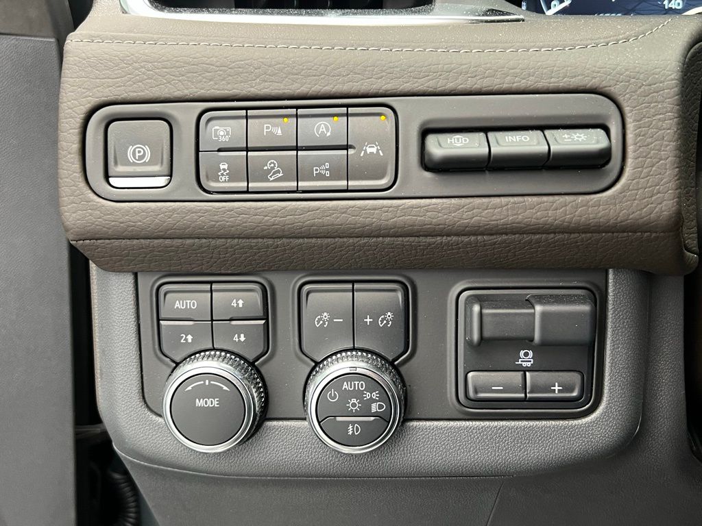 2024 GMC Yukon XL Denali 23
