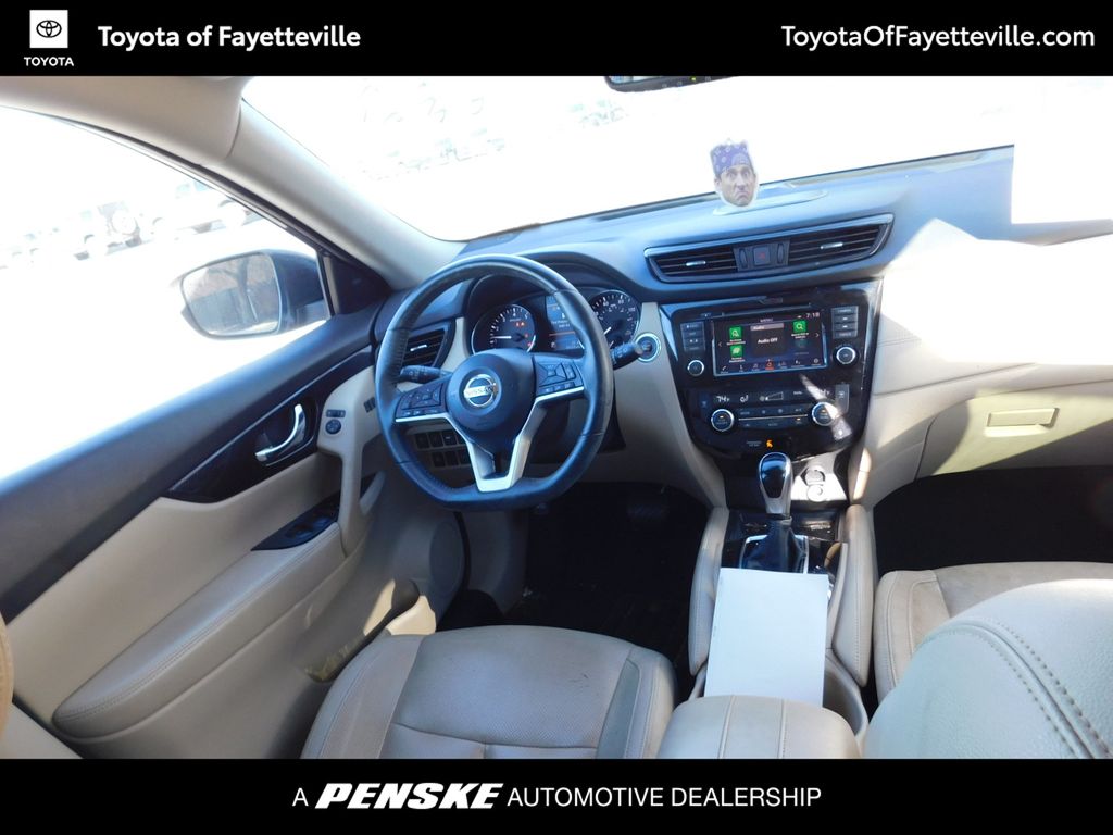 Thumbnail: 2018 Nissan Rogue - 6