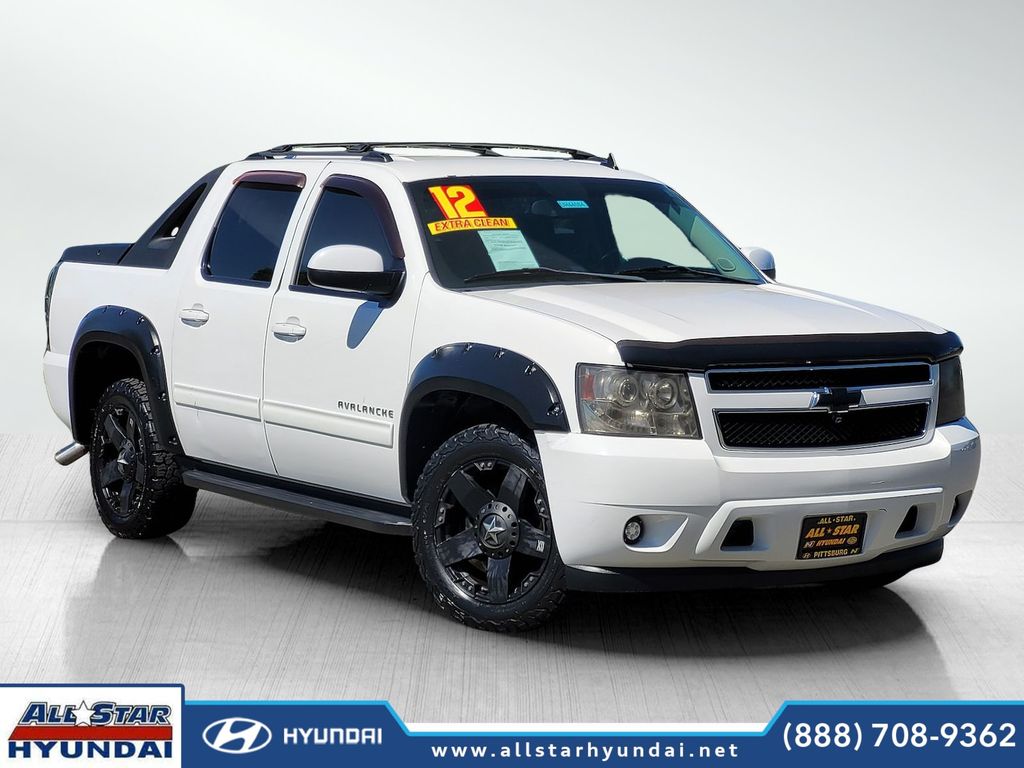2012 Chevrolet Avalanche LS RWD