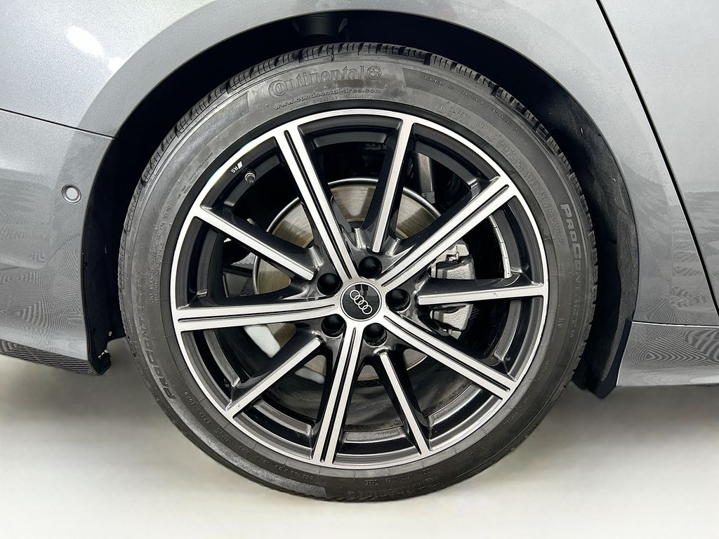 Thumbnail: 2025 Audi A6 - 32