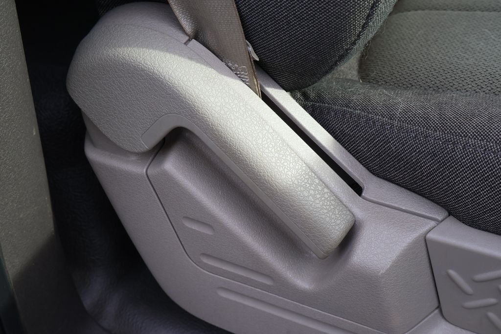 Thumbnail: 2009 Ford F-150 - 28