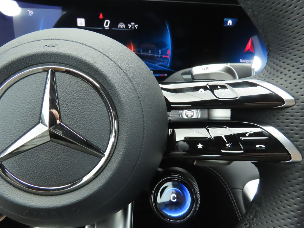 Thumbnail: 2026 Mercedes-Benz AMG GT - 12