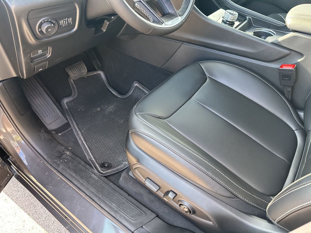 New Car 2025 Jeep Grand Cherokee L  Limited For Sale Under $50,000 In Austin, Texas