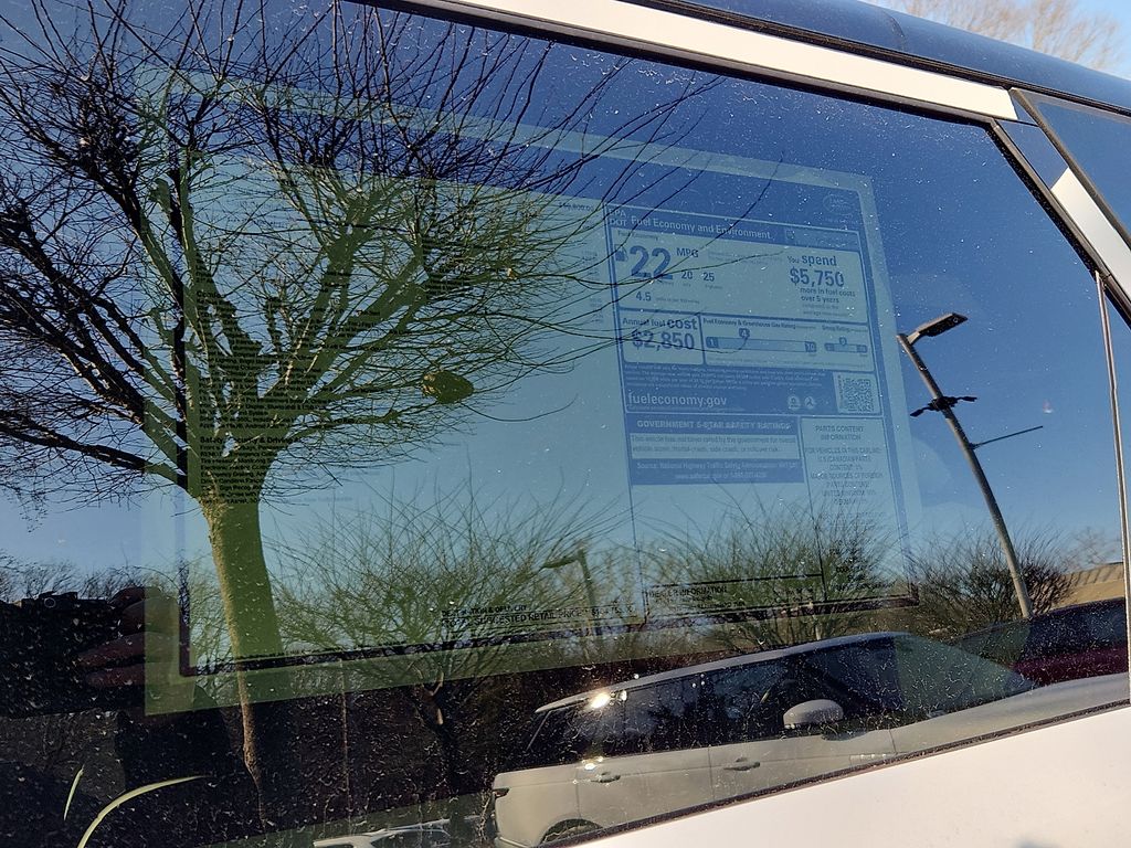 Thumbnail: 2026 Land Rover Range Rover Sport - 11