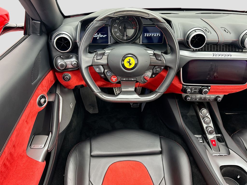 Thumbnail: 2019 Ferrari Portofino - 10