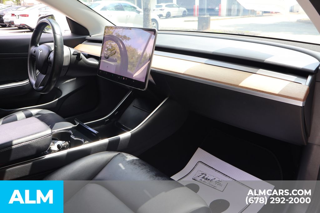 Used 2020 White Tesla Standard Range Plus image 28