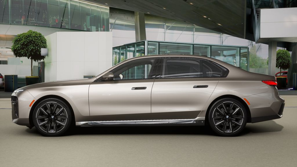 Thumbnail: 2026 BMW 7 Series - 31