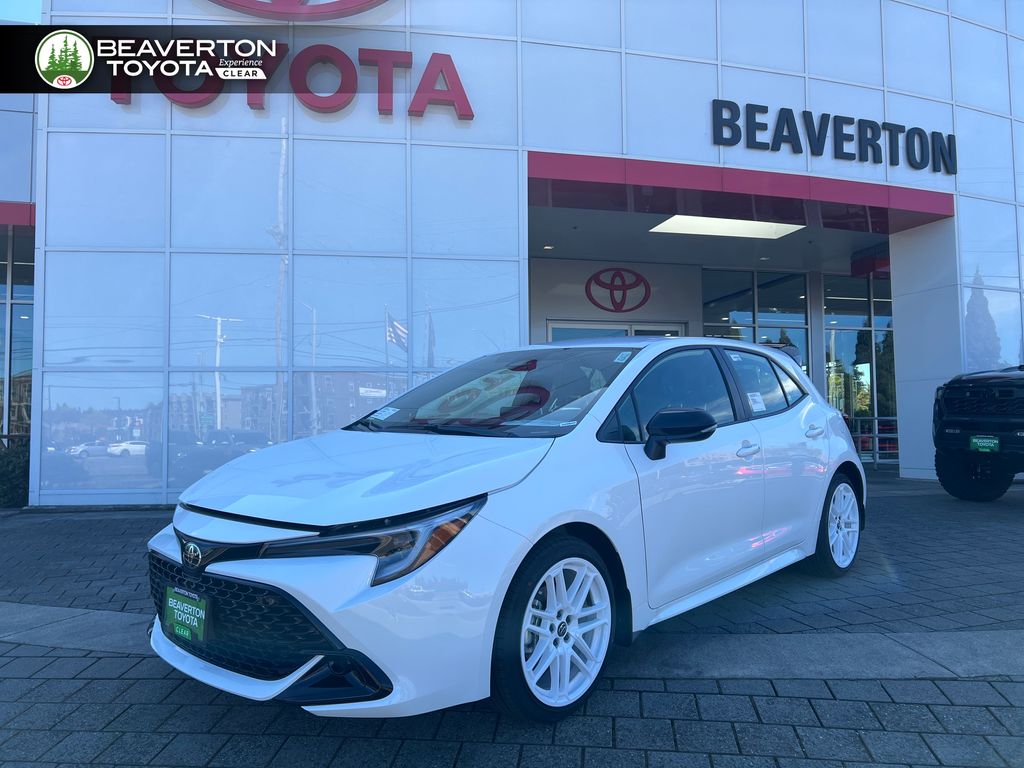 SUPER WHITE 2026 Toyota Corolla Hatchback SE FWD Hatchback Front-Wheel Drive Continuously Variable Transmission