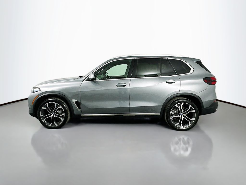 Thumbnail: 2026 BMW X5 - 8