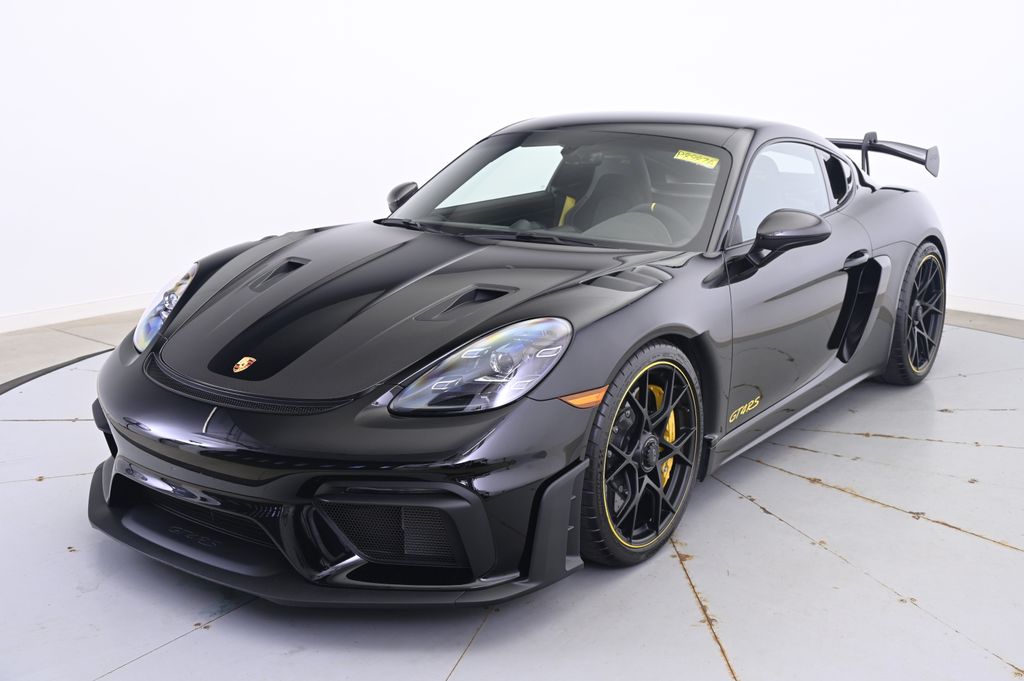 2025 Porsche 718 Cayman GT4 RS -
                  Beachwood, OH