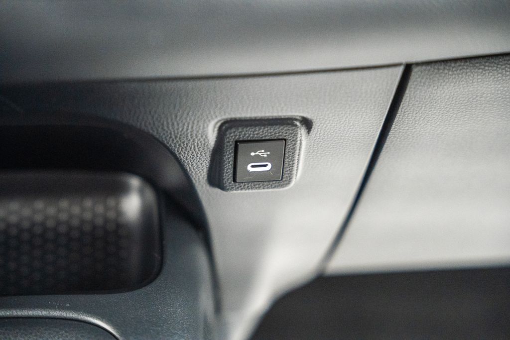 ToyotaCorolla Hybrid24