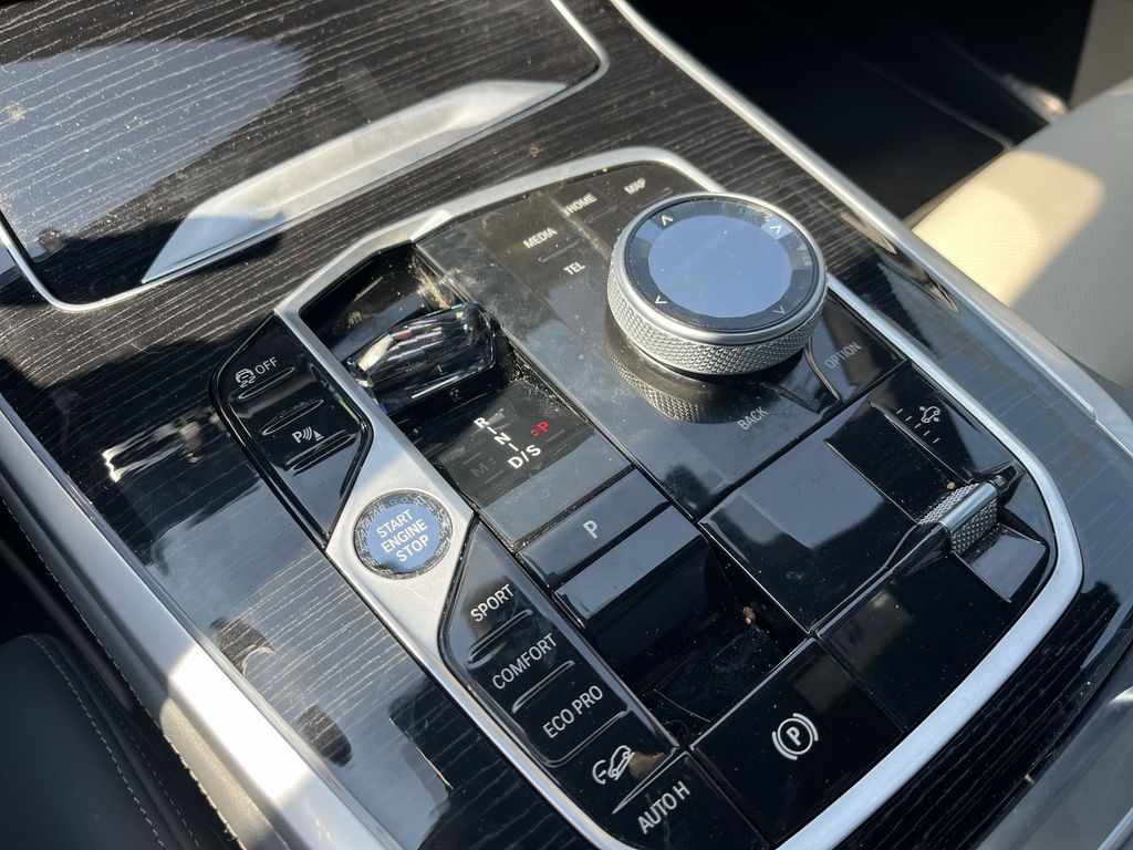 Thumbnail: 2023 BMW X7 - 19