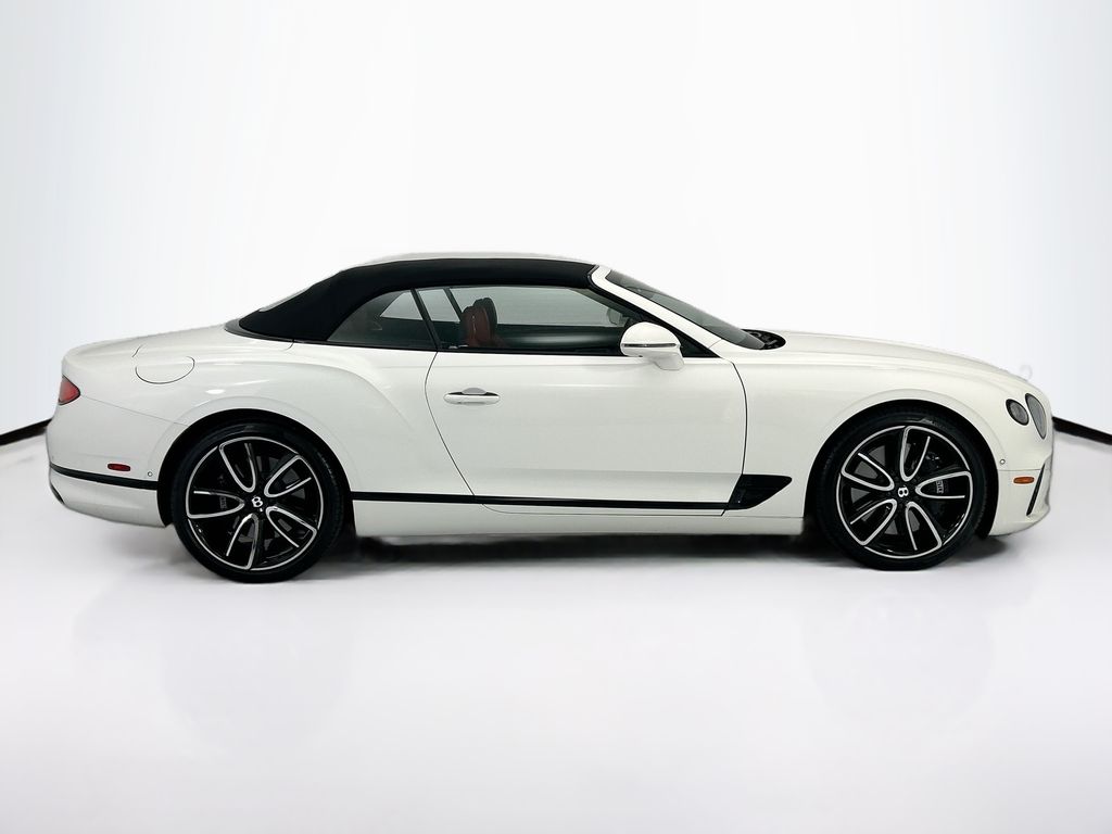 Thumbnail: 2022 Bentley Continental - 11