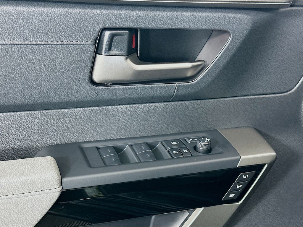 Thumbnail: 2026 Toyota Tundra - 18