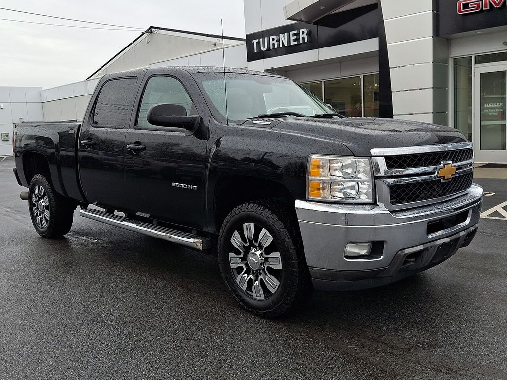 2013 Chevrolet Silverado 2500HD LTZ Crew Cab 4WD