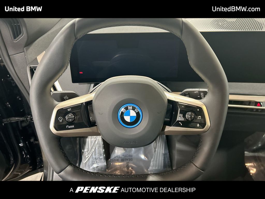 2025 BMW iX xDrive50 14