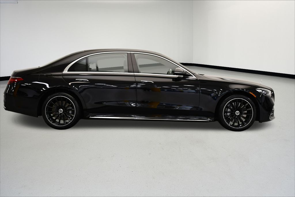 Thumbnail: 2026 Mercedes-Benz S-Class - 6