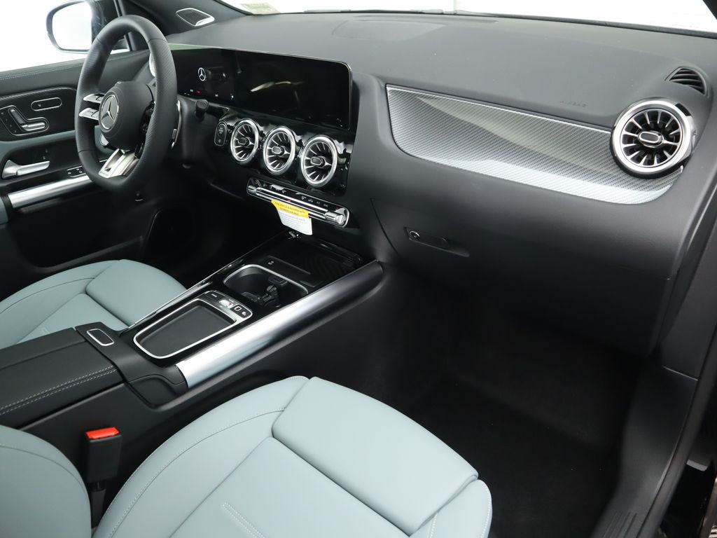 Thumbnail: 2026 Mercedes-Benz GLA - 19