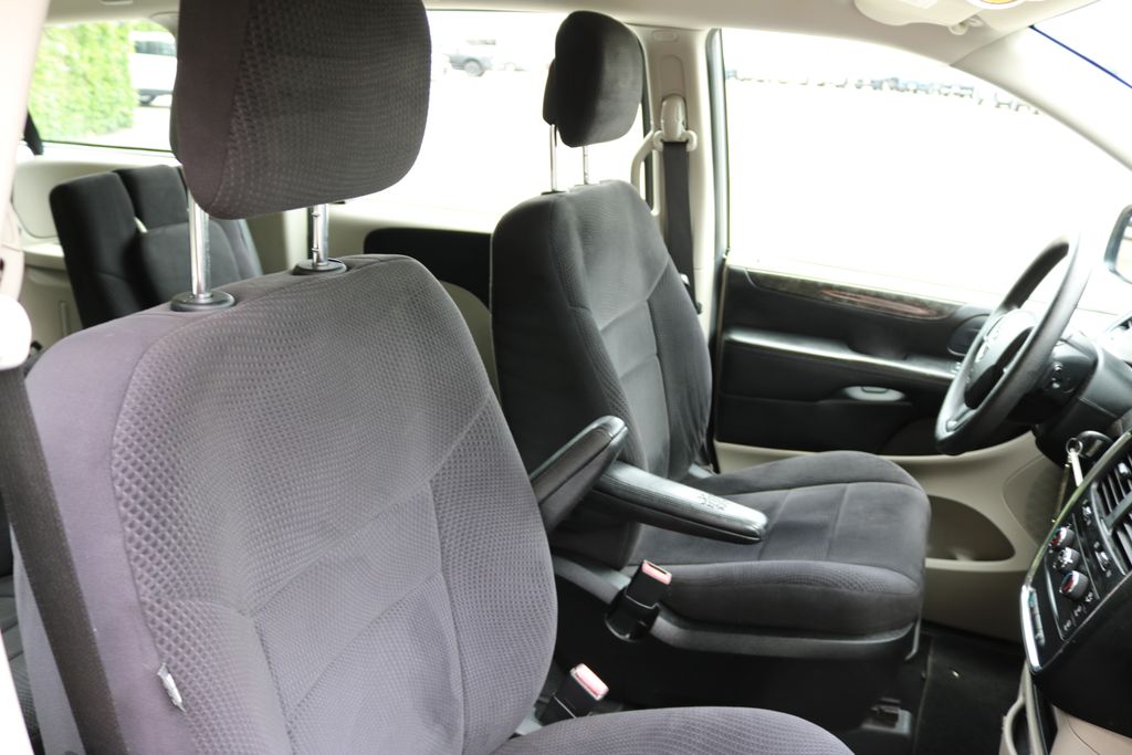 Used Car 2013 Dodge Grand Caravan  Se For Sale Under $10,000 In Austin, Texas