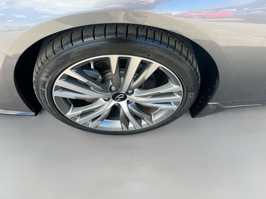 Used 2023 Gray INFINITI SENSORY image 31
