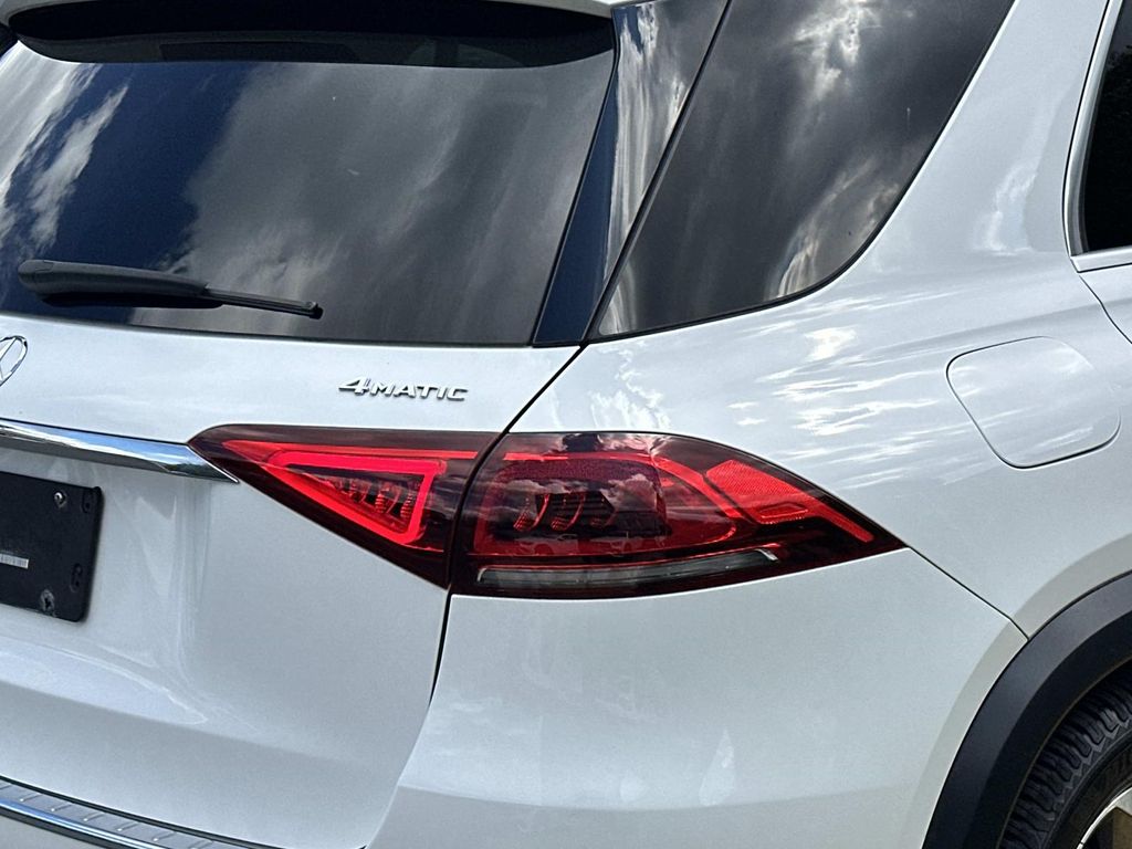 Thumbnail: 2020 Mercedes-Benz GLE - 7