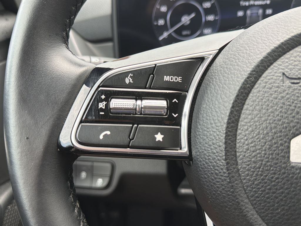 Used 2025 Kia Seltos SUV